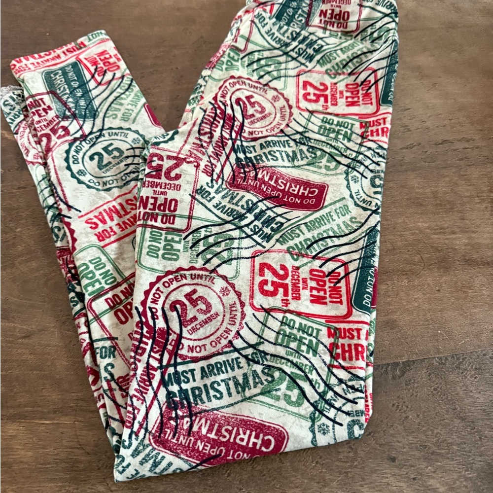 Lularoe Christmas Leggings- one size! Do not open until Dec. 25th